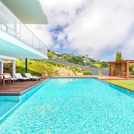 Essenia Villa