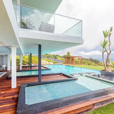 Essenia Villa